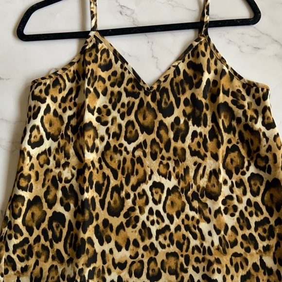 NWT Abound printed v-neck camisole - Picture 4 of 9
